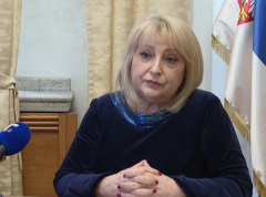 U slučaju nasilja u školi tim je u obavezi da komunicira sa institucijama