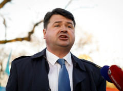 Javnost svakodnevno treba da bude obaveštena o dijalogu Macuta i Đokića