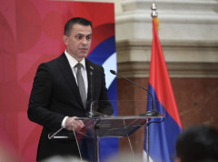 Novim merama država pokazuje da brine o svom narodu