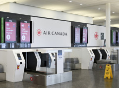 Kanadska vlada preduzela mere da okonča štrajk kabinskog osoblja Er Kanade