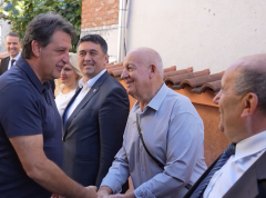 Bratislav Gašić prisustvovao otvaranju letnje bašte Udruženja penzionera Grada Kruševca