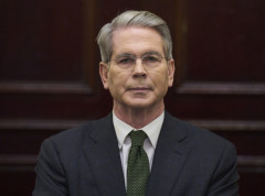 SAD kupile argentinske pezose u vrednosti od 20 milijardi dolara