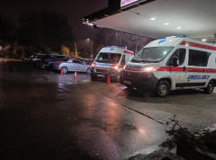 Dečak povređen nožem, prevezen u Institut za majku i dete