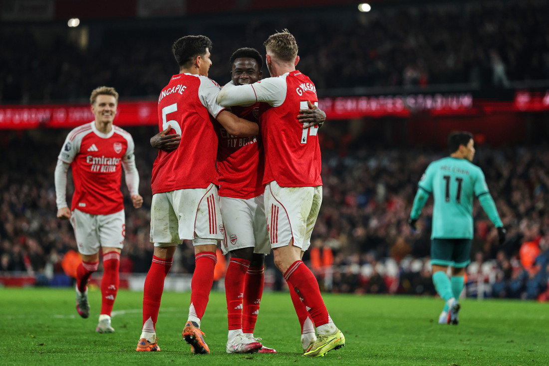 Arsenal autogolovima pobedio Vulverhempton