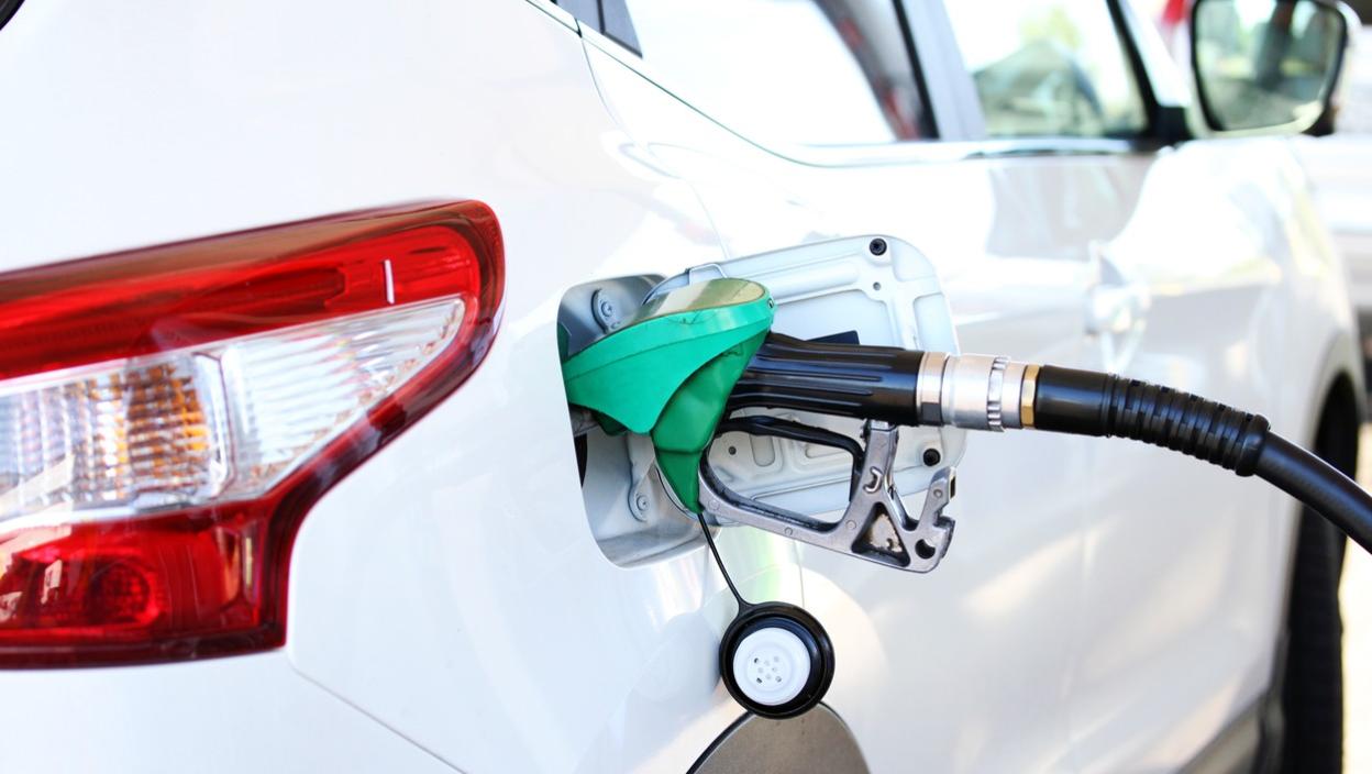 OVO SU NOVE CENE GORIVA Evo koliko ćemo narednih 7 dana plaćati benzin i dizel!