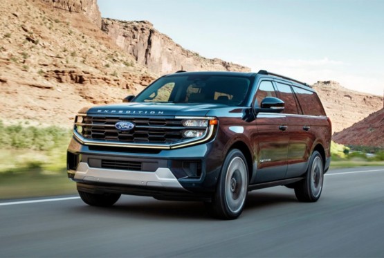 Ford opozvao više od 422.000 vozila u SAD zbog kvara brisača