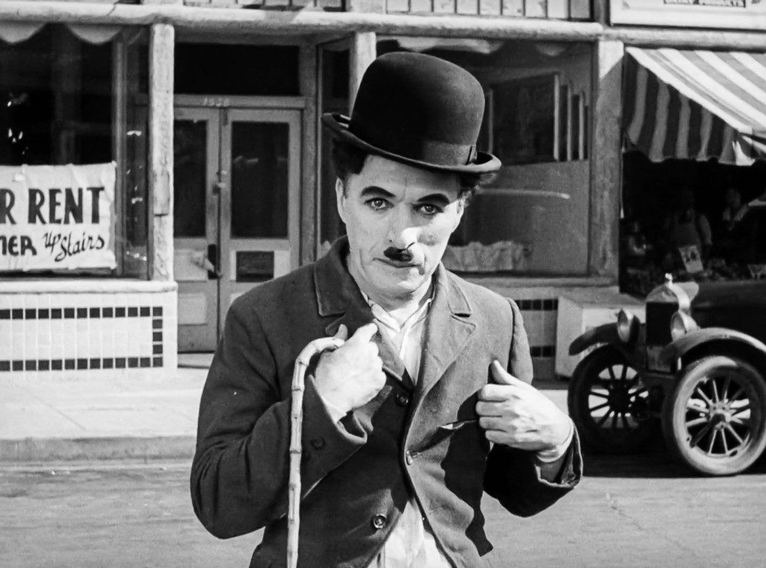 Prelepu unuku Čarlija Čaplina Holivud nikako da primeti