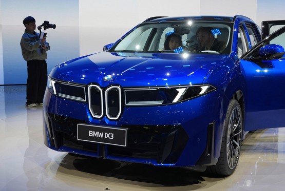 BMW vraća zadnji pogon u svoj najmanji automobil